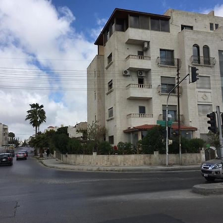 Abdoun Apartment Amman Exteriör bild