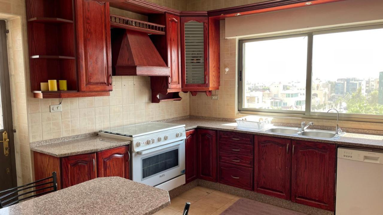 Abdoun Apartment Amman Exteriör bild